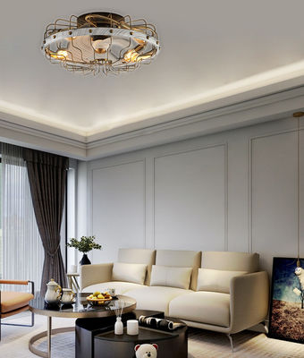 Kandang tanpa pisau 52 Inch Kamar tidur Nyaman Low Noise Lantai Fan DC Motor Dengan Cahaya